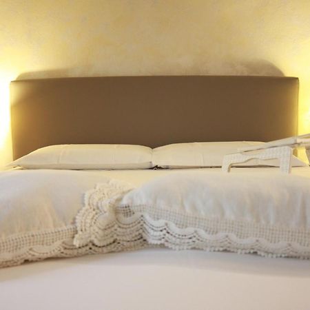 Comecasatua - Il Vicoletto Verona Kültér fotó