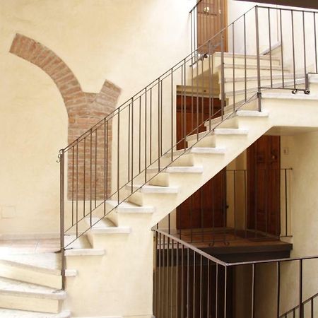 Comecasatua - Il Vicoletto Verona Kültér fotó